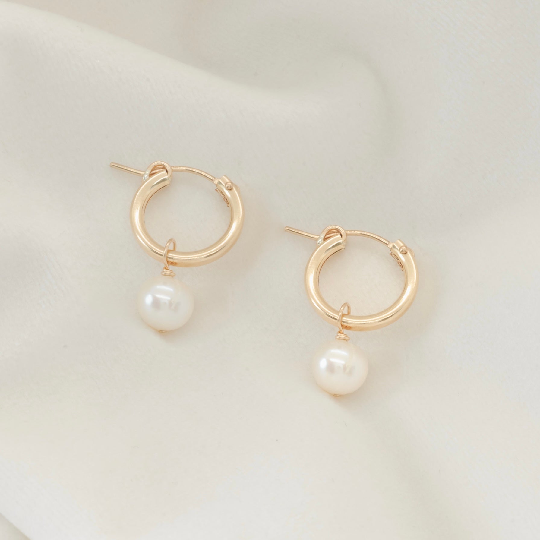 Pearl clearance gold hoops