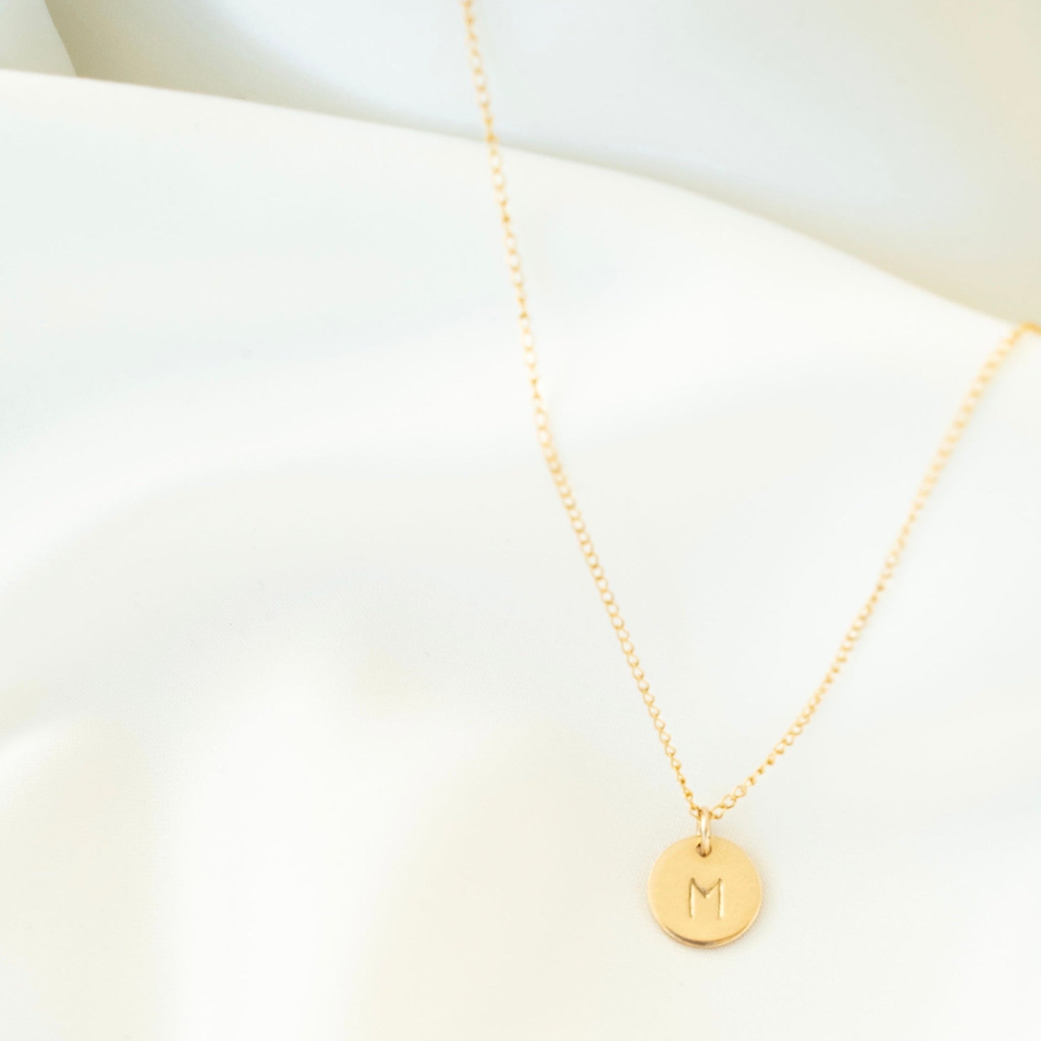 【AMY O】Petite Quartz Pendant ネックレス / ゴールド★ AMY O】Petite Quartz Pendant ネックレス / ゴールド☆