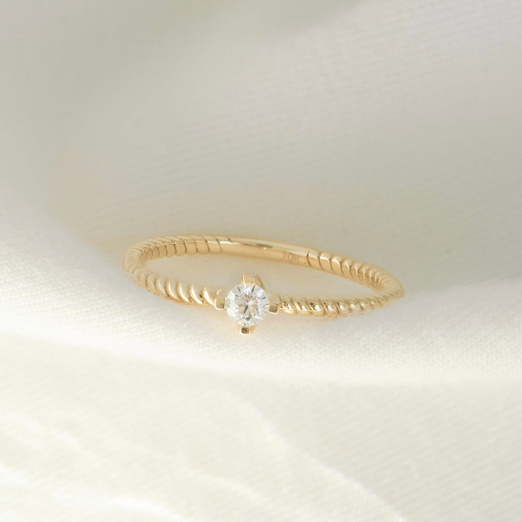 Delia Solid Gold Ring